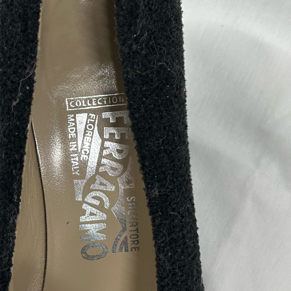 Salvatore Ferragamo Black Wool Heels - Picture 2 of 4